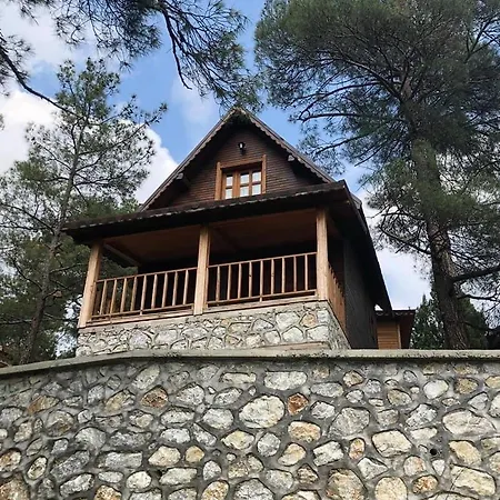 Belediyesi Iktisadi Ve Eko Turizm Tesisi Hotel *